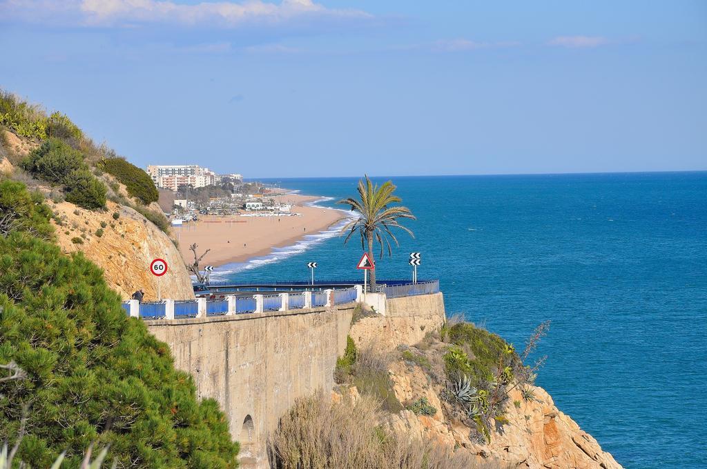 Aparthotel Safari Calella Exterior photo